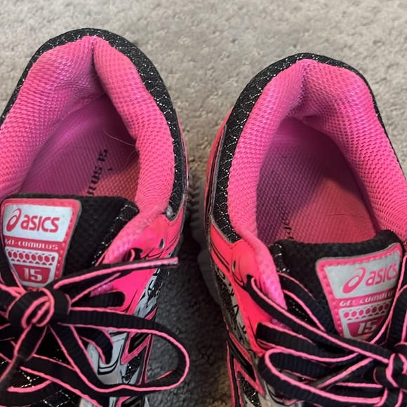 ASICS Cumulus 15 US8 - Picture 4 of 11